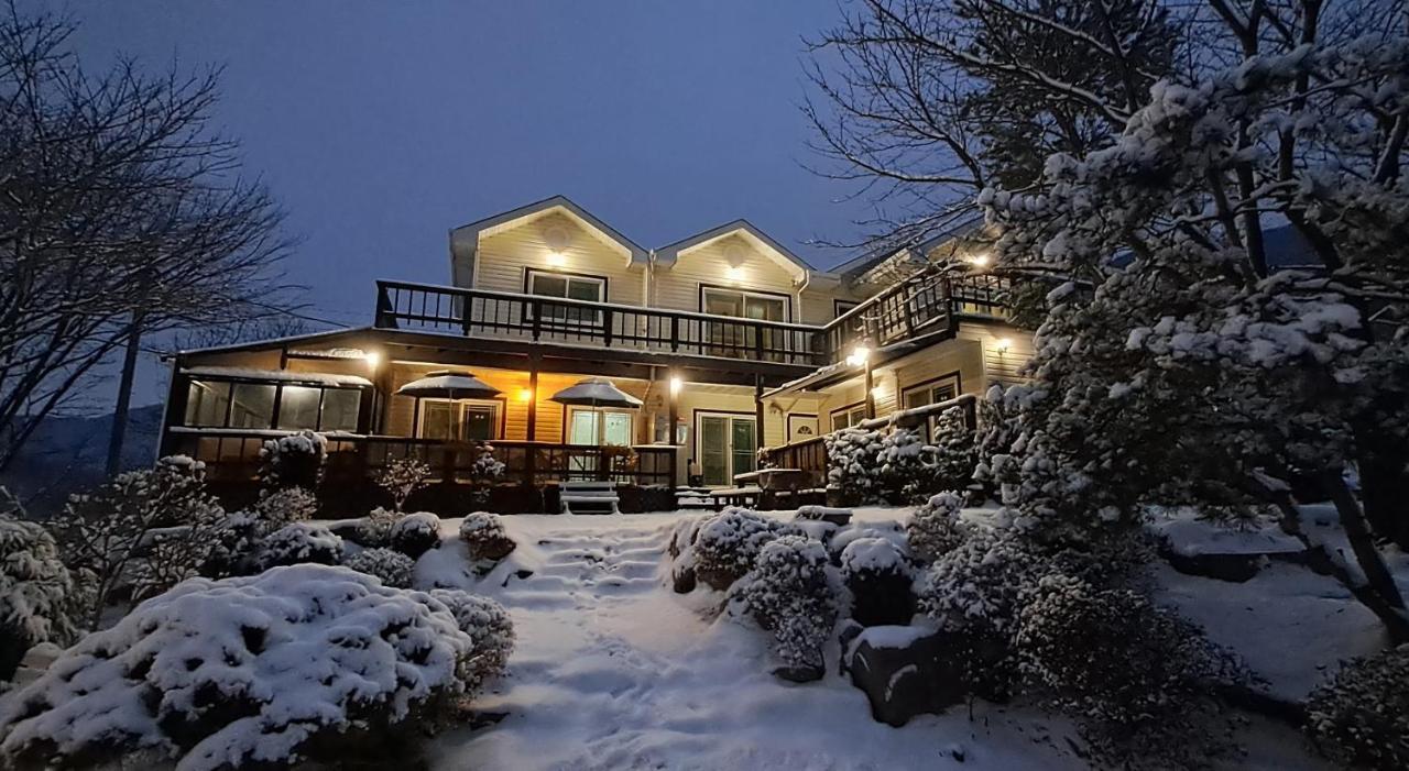 Chamjoeun Pension Chech'ŏn Exterior foto